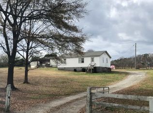 143 Mann Rd, Tyrone, GA 30290