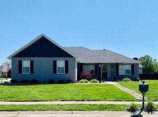 337 Old Homestead Dr, Troy, IL