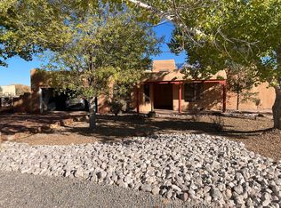 132 Mikaela Rd, Corrales, NM 87048