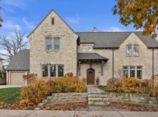 4616 N Wilshire Rd, Whitefish Bay, WI 53211