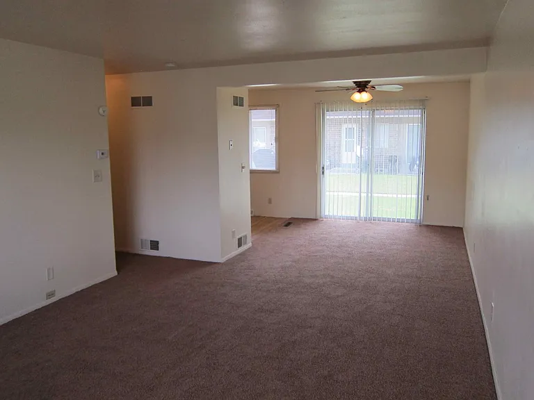 224 W Falls Rd — Photo 5