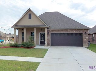 37225 Corvette Dr, Prairieville, LA 70769
