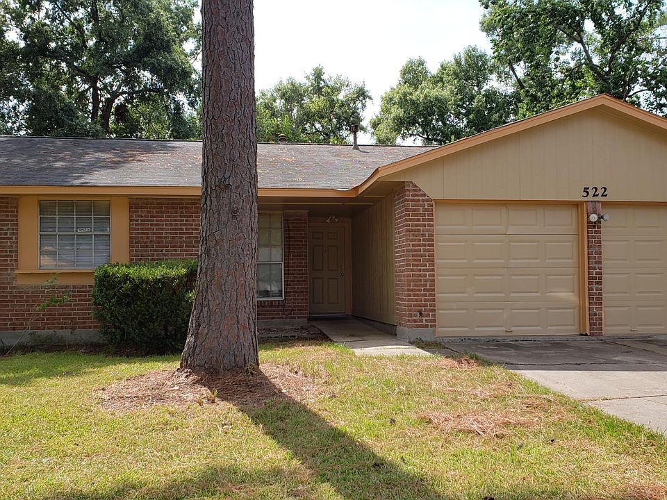 1st image of 522 Wood Mist Dr