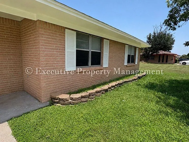 616 Cedar Dr — Photo 13