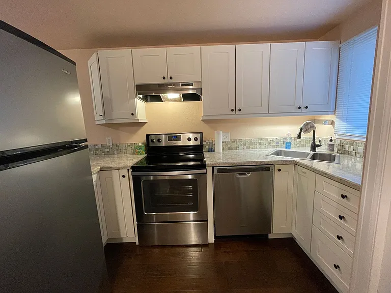 2201 Pearl St #217 — Photo 4