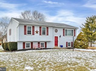 3001 Marlborough Rd, Dover, PA 17315