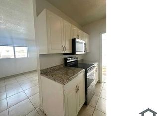 1951 NE 167th St APT 7, North Miami Beach, FL 33162