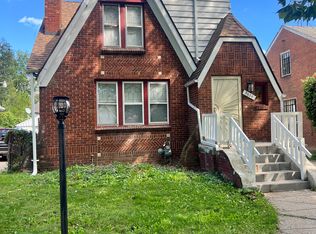 9620 Strathmoor St, Detroit, MI 48227
