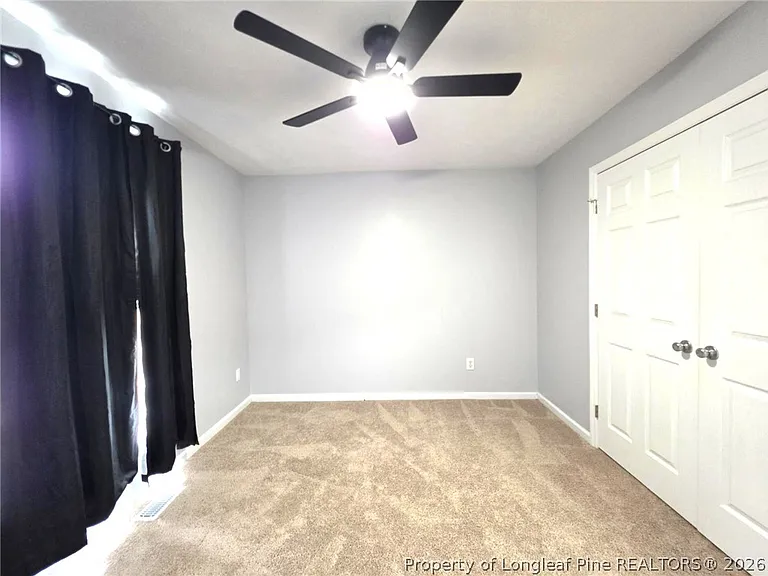 910 Foxhunt Ln — Photo 32