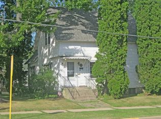 701 E 9th St, Marshfield, WI 54449