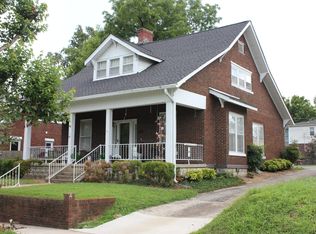 301 W 5th St, Russellville, KY 42276