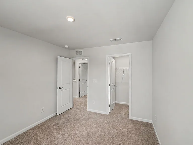 10051 Florentine Way — Photo 18