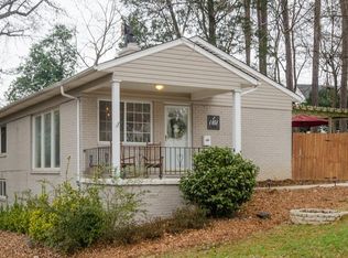 1401 Seneca Pl, Charlotte, NC 28209