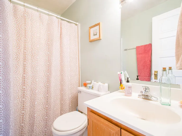 545 Milton St #4 — Photo 11