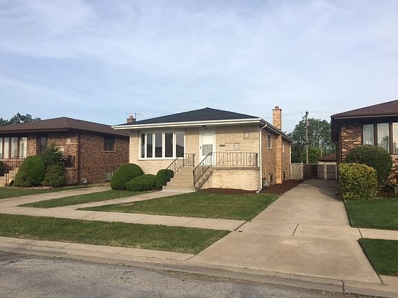 2nd image of 388 Saginaw Ave