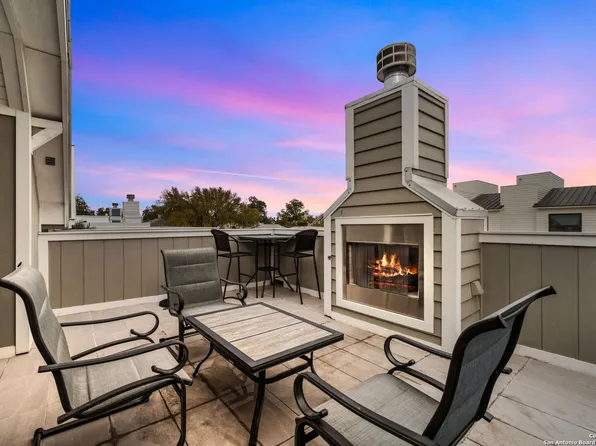 311 E Evergreen St #4, San Antonio, TX 78212