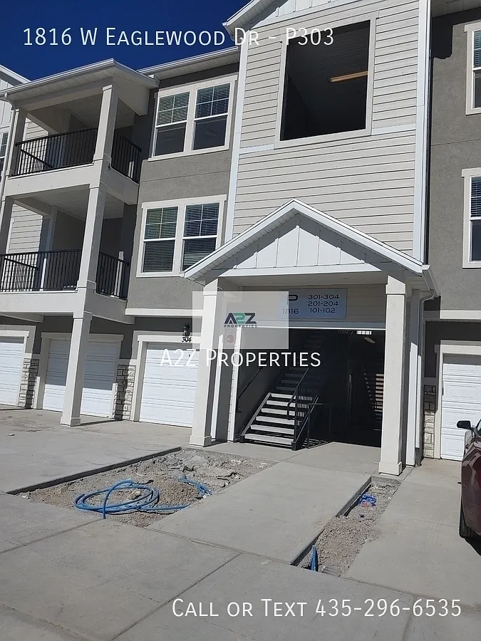 3 bed, 2.0 bath, 1300 sqft, $1,700 — Photo 1