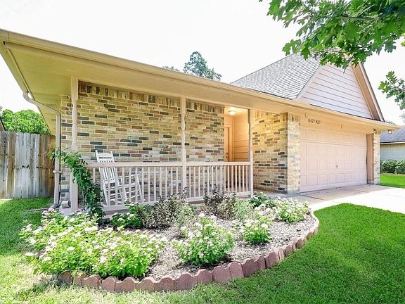 2nd image of 16923 Enchanted Cir W
