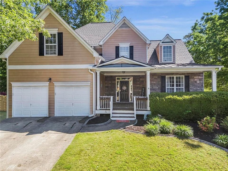 1st image of 200 Woodview Ln