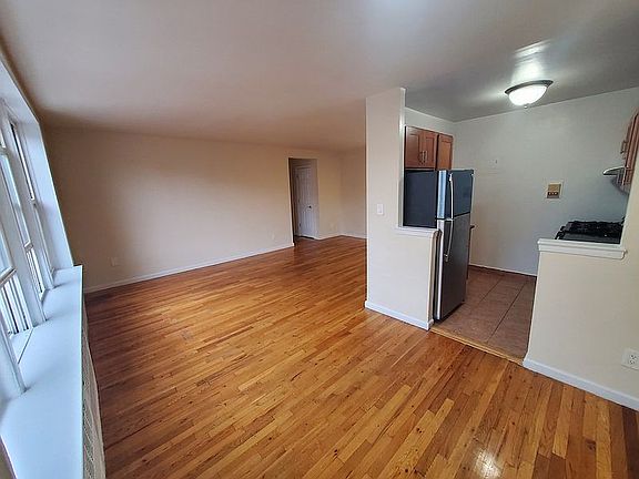 2nd image of 141-48 84th Dr #5M