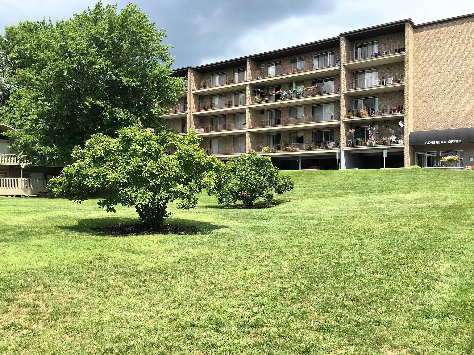 Sonsrena Apartments — Photo 4