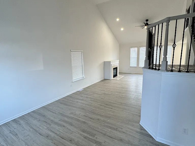 view of side of great room