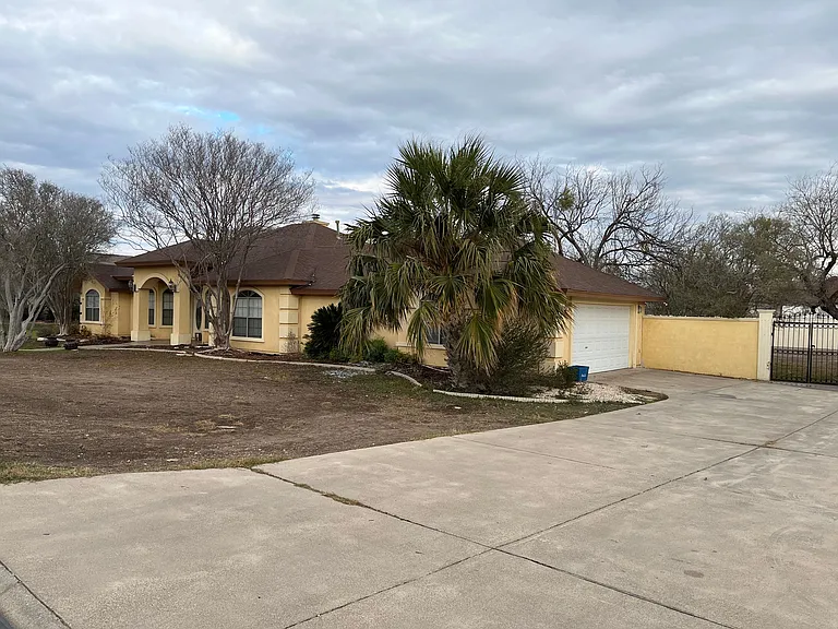 307 Quail Creek Dr — Photo 2