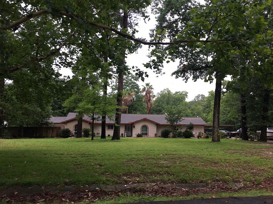 1st image of 1310 Palmetto Ln