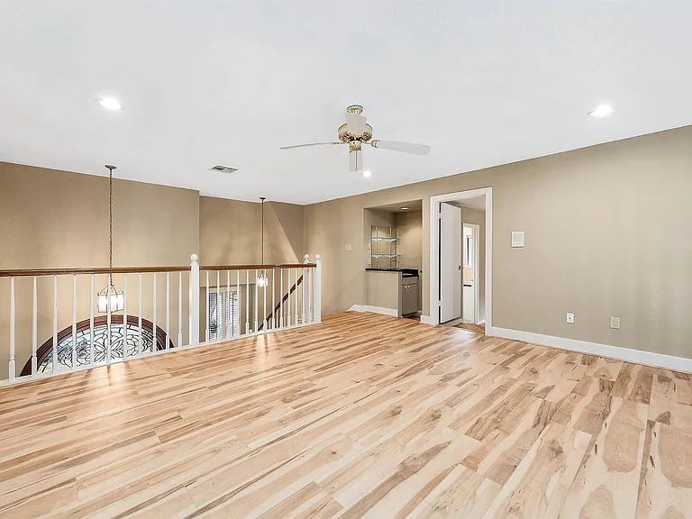 3702 Belle Grove Ln — Photo 33