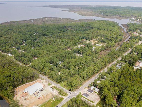 3rd image of 1 & 2 Churchill Bayou Rd