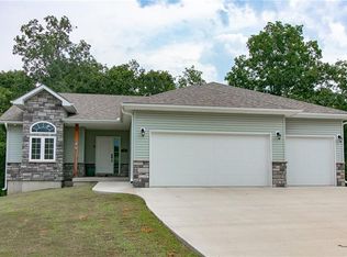 21 SE 230th Rd, Warrensburg, MO 64093