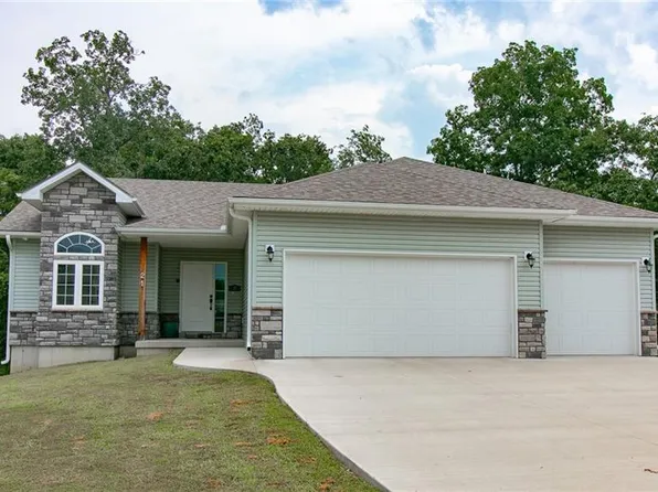 21 SE 230th Rd, Warrensburg, MO 64093