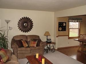 4th image of 6805 Old Apple Ln