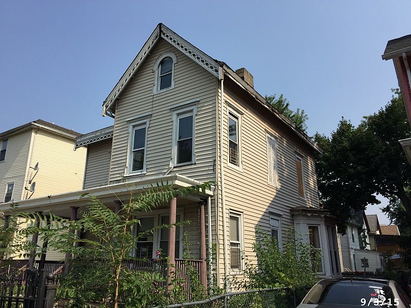 1st image of 462 William St