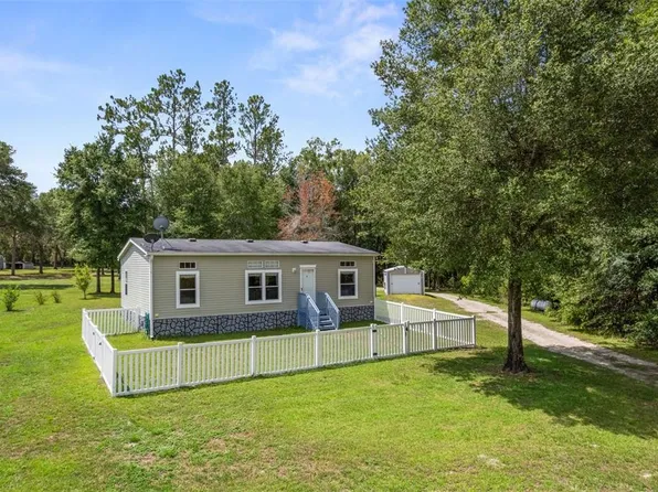 18303 SW 27th St, Dunnellon, FL 34432