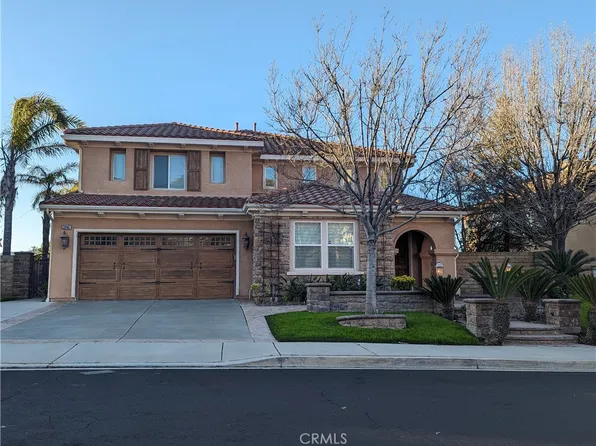 28487 Falcon Crest Dr, Canyon Country, CA 91351
