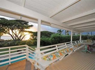 493 Portlock Rd, Honolulu, HI 96825