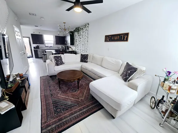 518 SW 19th Way #518, Fort Lauderdale, FL 33312