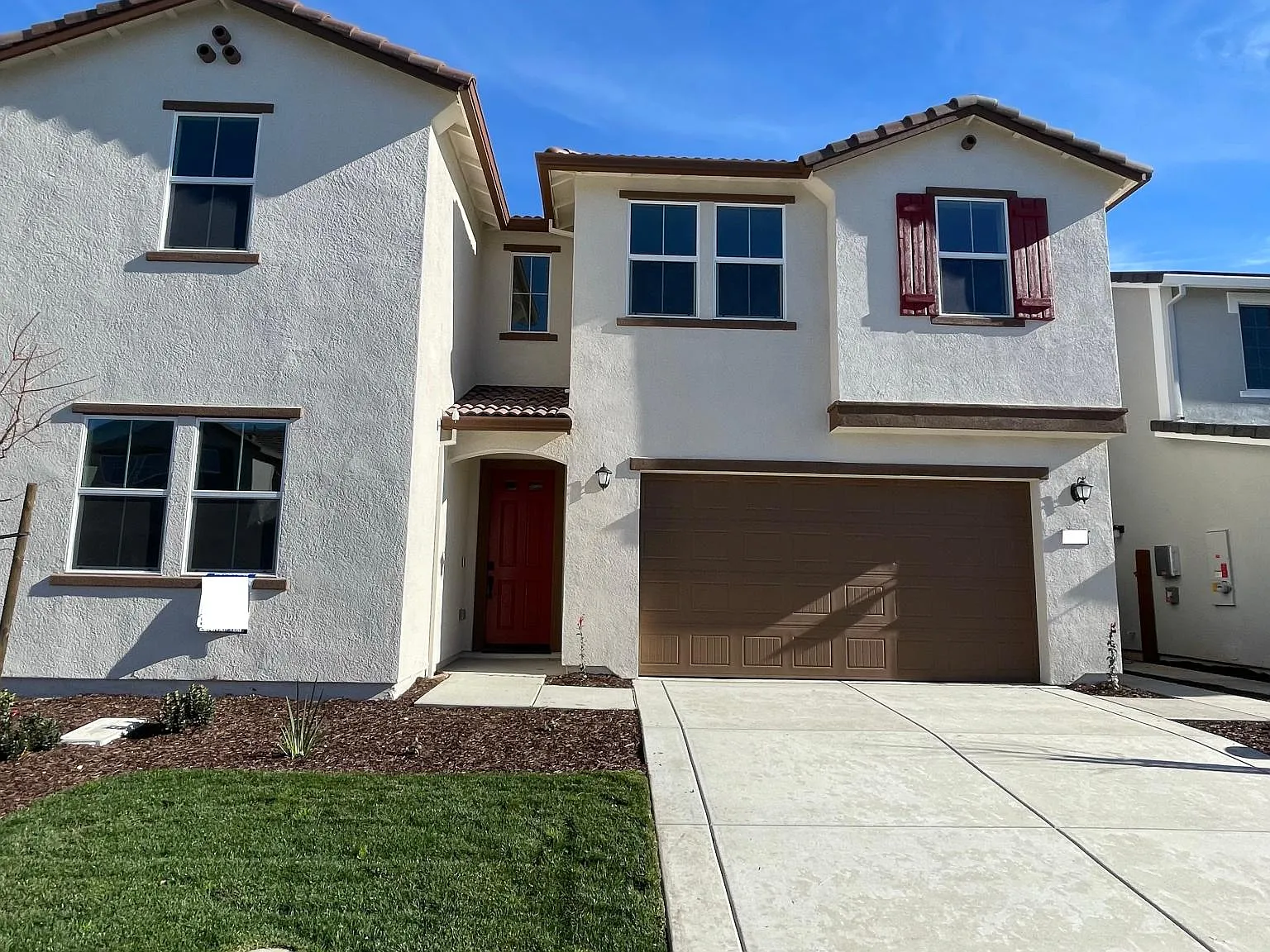 5 bed, 2793 sqft, $3,850 — Photo 1