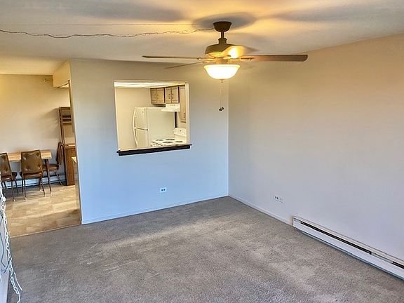 2nd image of 850 Des Plaines Ave APT 703