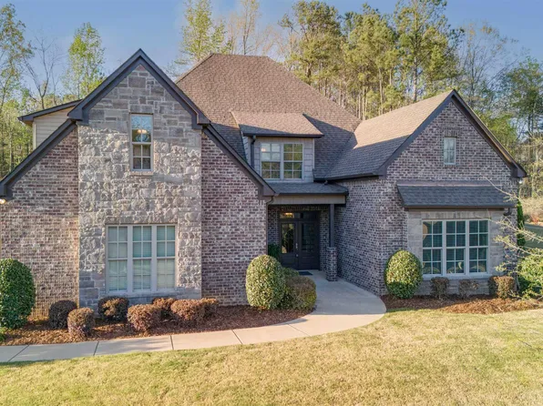 252 Grey Oaks Ct, Pelham, AL 35124