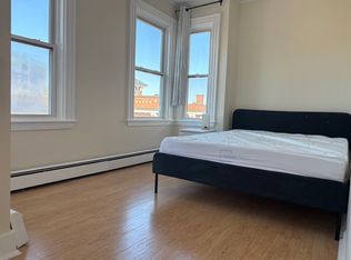 2-2A Four 4a Sherman St #2-3, Cambridge, MA 02138