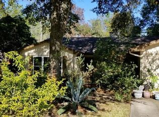 61 Blush Hill Dr, Conroe, TX 77304