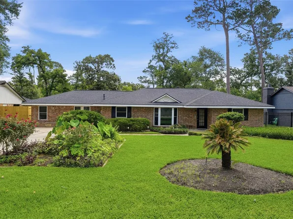 1302 Chestnut Ridge Rd, Humble, TX 77339