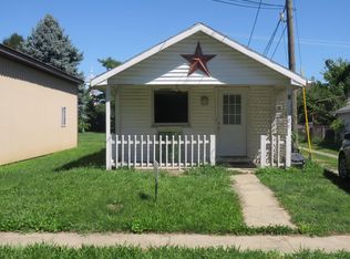 106 E Walnut St, Centerville, IN 47330