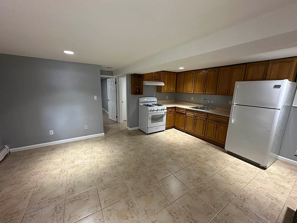 1st image of 3453 91st St