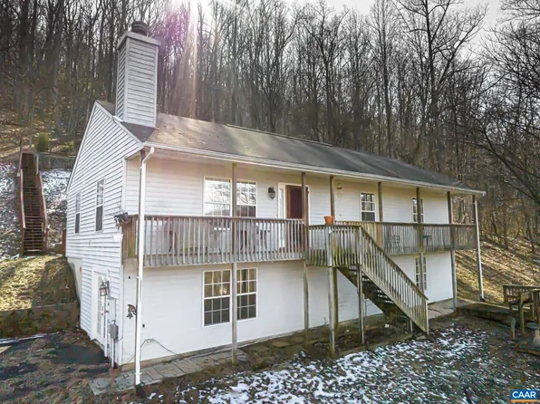 73 Petes Pl, Stanardsville, VA 22973