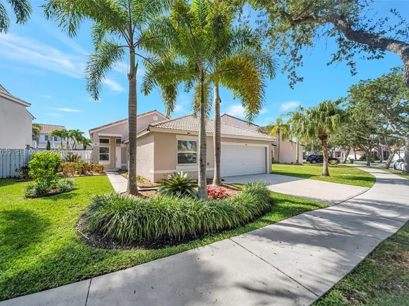 941 Briar Ridge Rd, Weston, FL 33327