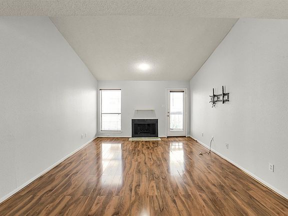 5th image of 2277 S Kirkwood Rd APT 506