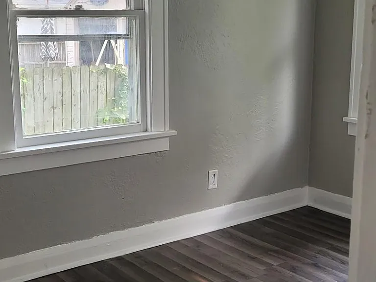 3828 Torrance Dr — Photo 21